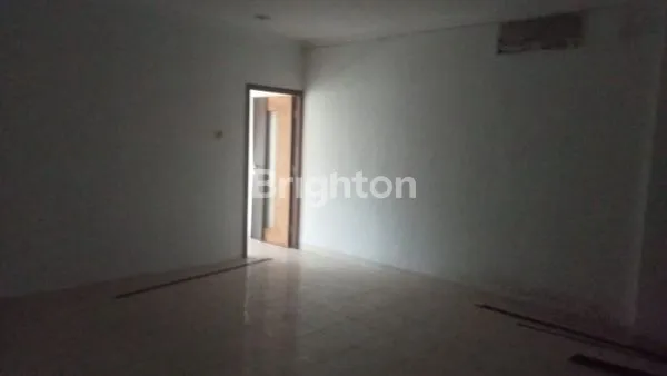 image RUKO TIGA LANTAI BSB (7)