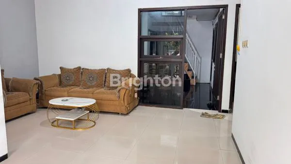 image RUMAH DISEWAKAN FULL FURNISHED DI SUHAT (3)