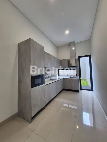 image RUMAH MEWAH ALAM SUTERA – ARMA+\NHADAP UTARA, DESAIN ELEGAN & SUPER LEGA! (4)