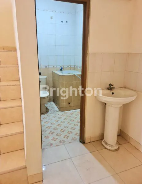 image DISEWAKAN RUKO KEMBAR DI JELAMBAR UTAMA SAKTI (8)