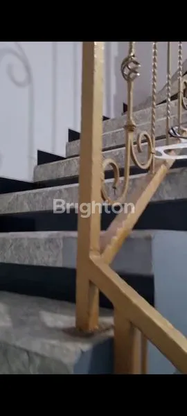 image RUMAH LANTAI 2 SIAP HUNI (6)