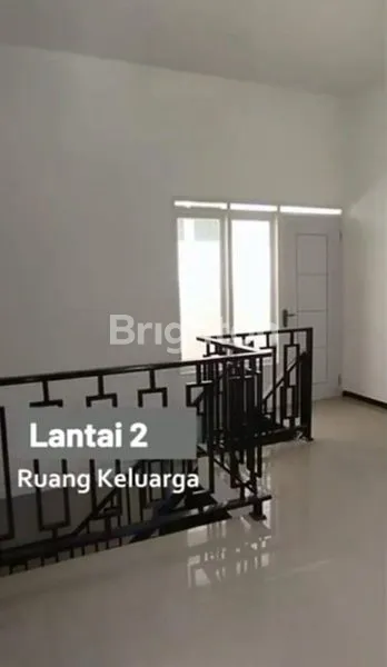 image RUMAH 2 LANTAI DI LINGKUNGAN BAGUS MEPET ARAYA HANYA 10 MENIT KE BINUS MALANG (7)