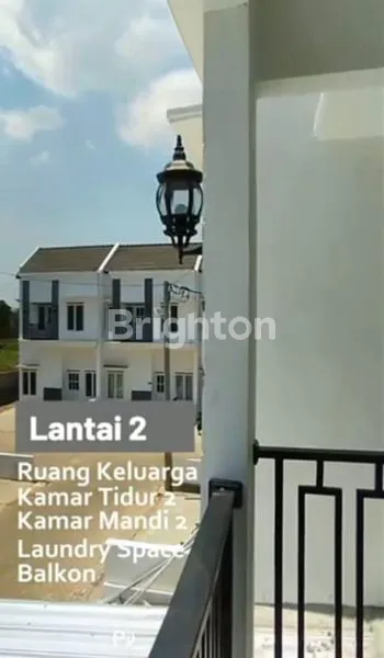 image RUMAH 2 LANTAI DI LINGKUNGAN BAGUS MEPET ARAYA HANYA 10 MENIT KE BINUS MALANG (8)