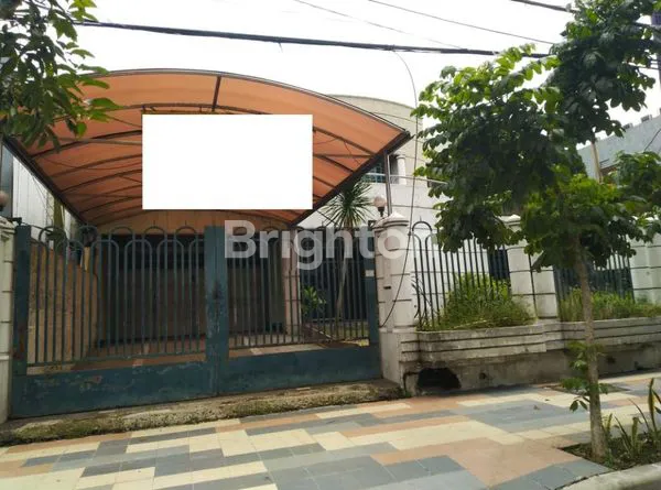 image RUMAH MANYAR KERTOARJO BANGUAN LUAS LANGSUNG PINGGIR JALAN (2)