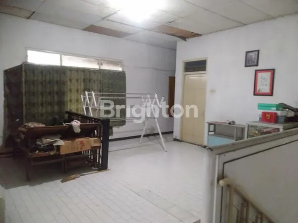 image RUMAH SHM 2 LANTAI AREA BISNIS SOLO (7)