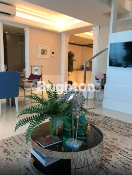 image APARTMENT LUX DI ATAS MALL PAKUWON (LA RIZ) (1)