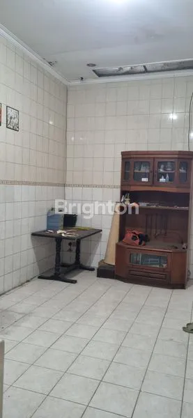 image RUMAH SIAP HUNI 2 LANTAI DI TAMBORA (5)