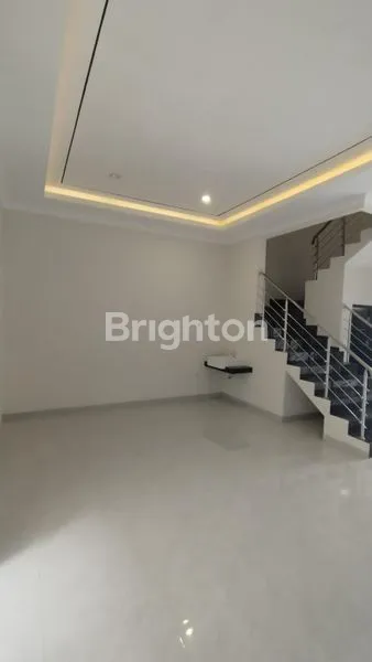 image RUMAH BARU MINIMALIS MANYAR SELANGKAH KE RAYA KERTAJAYA INDAH SIAP HUNI (4)