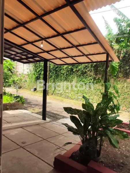 image RUMAH SEWA MINIMALIS DEKAT BSD 10 MENIT KE STASIUN TANGERANG SELATAN (2)