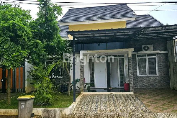 image RUMAH BAGUS STRATEGIS DI BOJONG SARI DEPOK (1)