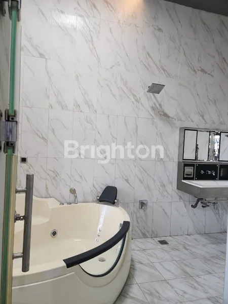 image RUMAH TINGGAL (6)