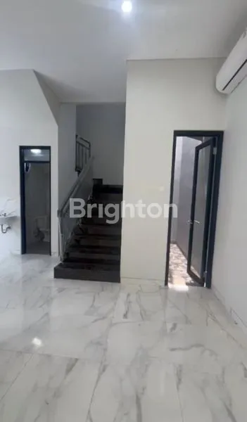 image JUAL RUMAH BARU GRESS PAKAL SEMEMI BENOWO SURABAYA (3)