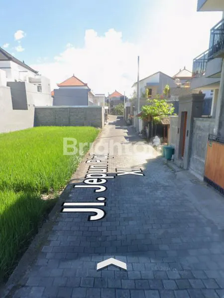 image SEWA RUMAH MURAH & MEWAH DI JL JEPUN PIPIL GATSU – LOKASI PRIMA, AKSES MUDAH!  (5)