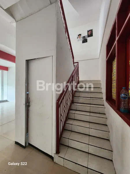 image RUKO 3 LANTAI MANYAR KERTAADI, 225M² (7)