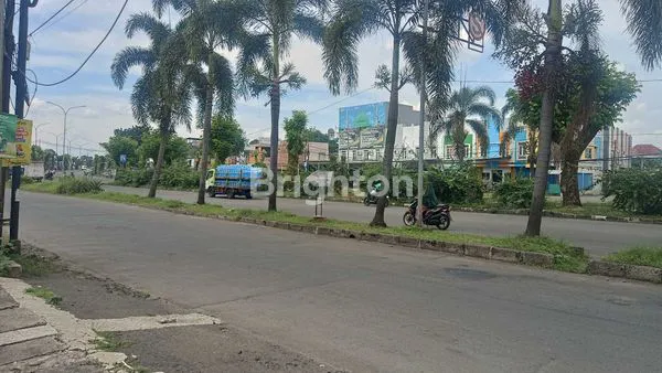 image 2 UNIT RUKO BARU STRATEGIS DI JALAN UTAMA CIBINONG BOGOR (3)