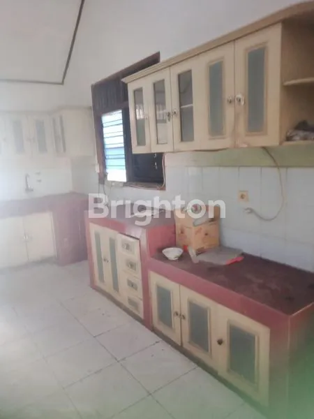 image RUMAH LUAS 325M² DI CILEDUG, HARGA MENARIK (4)