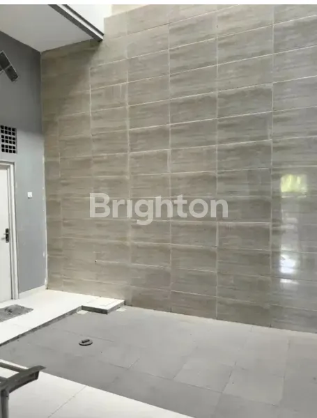 image RUMAH 2 LANTAI KONDISI TERAWAT SIAP HUNI BABATAN PRATAMA DEKAT WIYUNG KAMPUS UNESA LIDAH KULON MENGANTI PAKUWON MALL GWALK CITRALAND  (5)