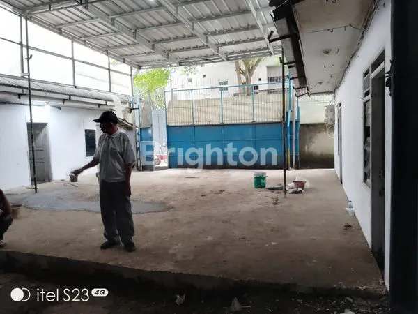 image GUDANG STRATEGIS 750M² AKSES CONTAINER (1)