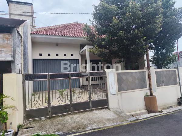image RUMAH MODERN SIAP HUNI TERAWAT  TEMBALANG SEMARANG (1)