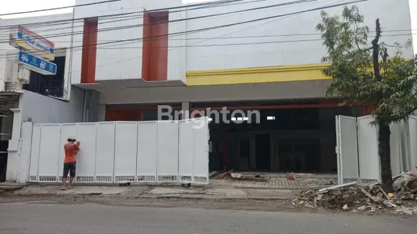 image RUMAH USAHA LOSS SIAP PAKAI DI RUNGKUT JALAN KEMBAR DEKAT MCD, SUPERINDO, BARUK, UPN UBAYA TENGGILIS (1)