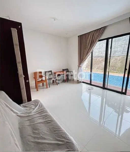 image VILA 2 LANTAI DI BATU, LT 169M² & FASILITAS LENGKAP (4)