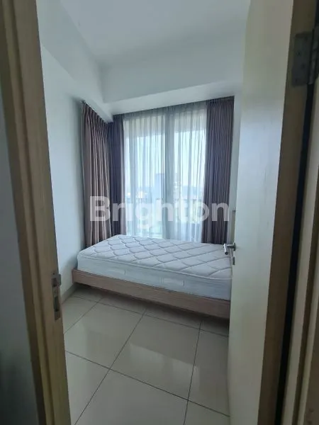 image DIJUAL MURAH APARTEMENT TREEPARK 2 BR  (5)