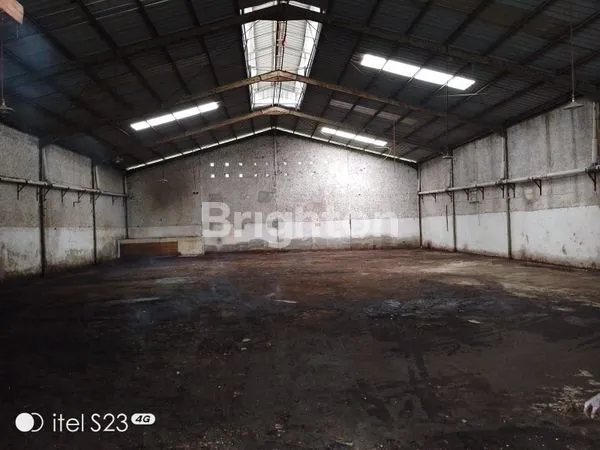 image DI SEWA GUDANG TANGERANG  (2)