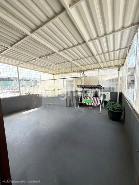 image RUMAH 2,5 LANTAI MODERN DI GREENLAKE CITY (5)