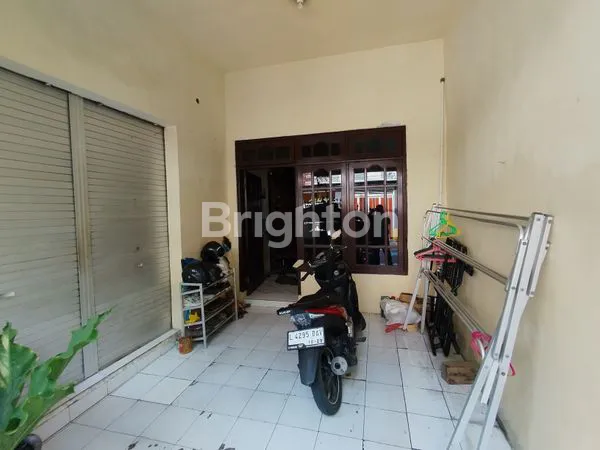 image RUMAH 2 LANTAI DI BENOWO, 3 KT SIAP HUNI (8)