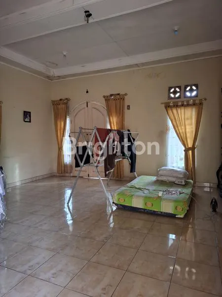 image MEWAH DALAM KOMPLEK DAERAH STRATEGIS (5)