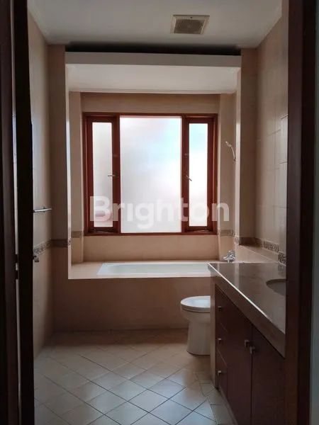 image RUMAH CANTIK SIAP HUNI KEMANG JAKARTA SELATAN (6)