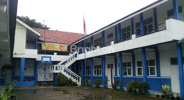 image DIJUAL CEPAT! TANAH PREMIUM DI KARADENAN CIBINONG, BOGOR + BONUS BANGUNAN SEKOLAH SMK BINA TEKNOLOGI (3)