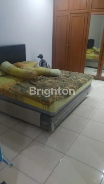 image RUMAH LUAS DI RAWAMANGUN DEKAT SEKOLAH AL- AZHAR (2)