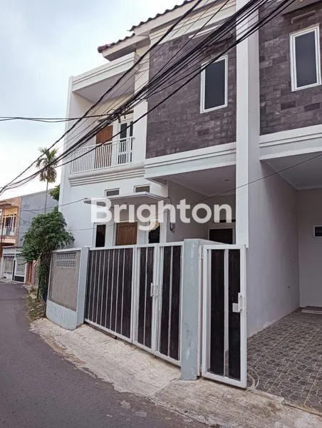 HUNIAN NYAMAN DAN ASRI 2 LANTAI DI CIJANTUNG