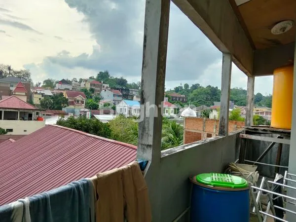 image RUMAH 2 LANTAI LT 150 DEKAT RS SMC SAMARINDA (7)