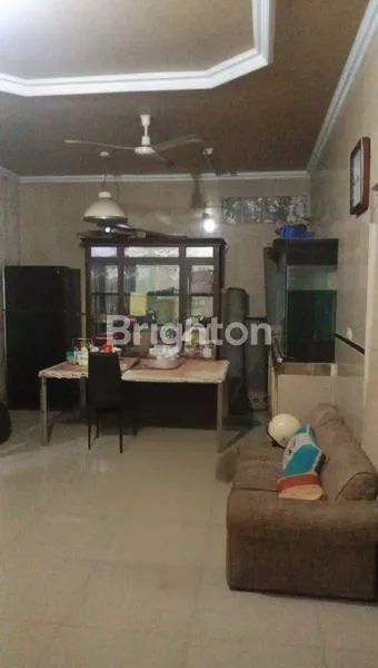 image RUMAH DI PERUMAHAN GRIYA SATWIKA CIPUTAT (2)