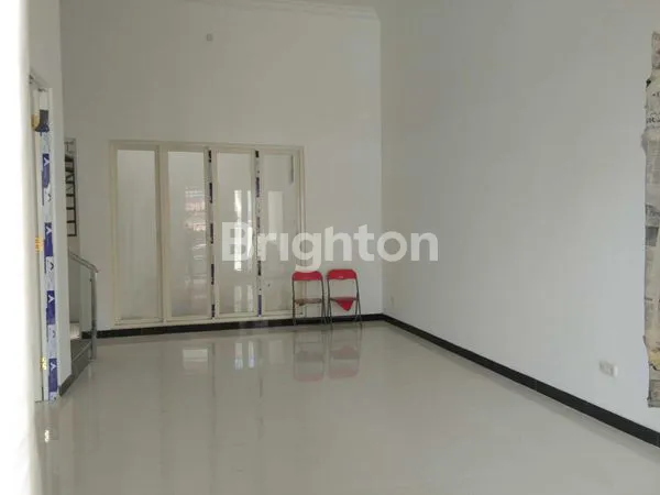 image RUMAH BARU SIAP HUNI WISMA PERMAI TENGAH (8)