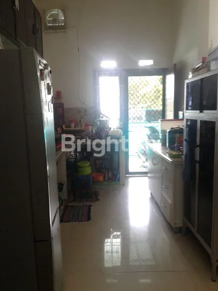 image RUMAH TINGKAT DI JALAN IR. RAIS, TANJUNGREJO MALANG (2)