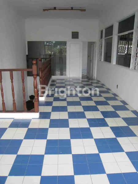 image RUMAH MEWAH 2 LANTAI DI TAMAN ARIES (6)