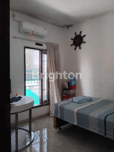 image RUMAH TINGKAT DI JALAN IR. RAIS, TANJUNGREJO MALANG (5)