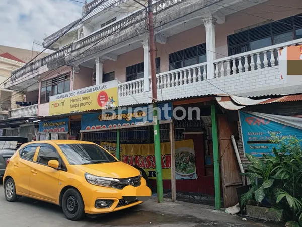 image PROPERTI PROSPEKTIF DI AREA RAMAI MAKASSAR (AREA PASAR TERONG) – SIAP PAKAI UNTUK BERBAGAI USAHA (3)