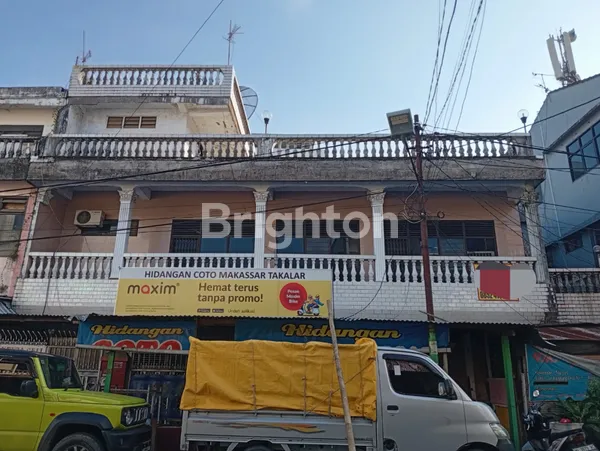 image PROPERTI PROSPEKTIF DI AREA RAMAI MAKASSAR (AREA PASAR TERONG) – SIAP PAKAI UNTUK BERBAGAI USAHA (4)