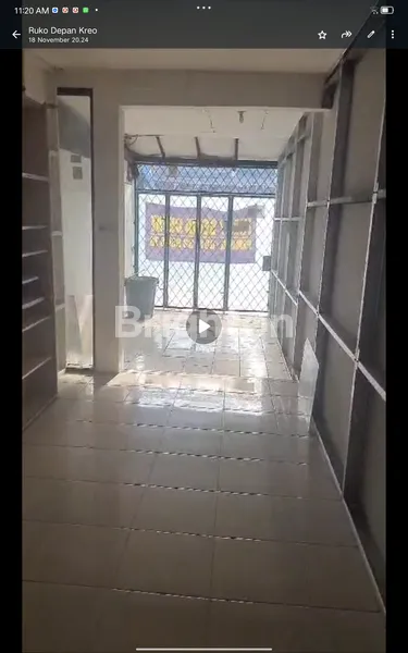 image RUMAH PLUS 3 KIOS JALAN RAYA UTAMA KREO CILEDUG TANGERANG (3)