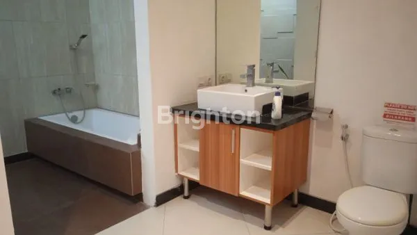image VILLA FULL FURNISHED LOKASI STRATEGIS KEROBOKAN (3)