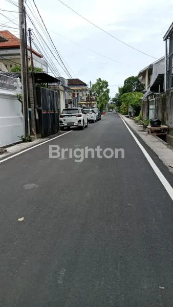 image RUMAH STRATEGIS 3 KT DI RENON (5)