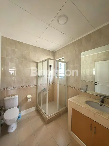 image RUMAH SIAP HUNI DI LIPPO KARAWACI CENTRAL TANGERANG (6)