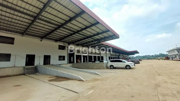 image MODERN WAREHOUSE (WH3) SPIN DI NAROGONG BEKASI JAWA BARAT (3)