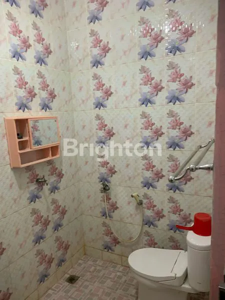 image RUMAH MEWAH 2 LANTAI SIAP HUNI BEKASI (8)