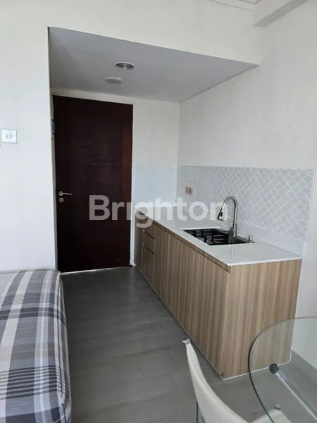 image APARTEMEN COSMOPOLIS TOWER A CORNER VIEW CITY DEKAT ITS UNAIR HANG TUAH DR SUTOMO MERR GALAXY MALL KERTAJAYA DHARMAHUSADA ARIF RAHMAN HAKIM ARAYA MANYAR (3)