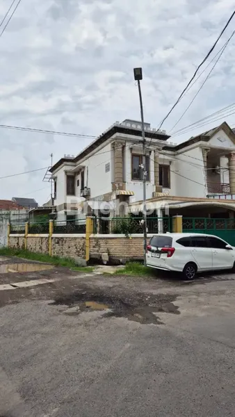 image RUMAH HOOK JEMUR ANDAYANI STRATEGIS SIAP HUNI  (3)